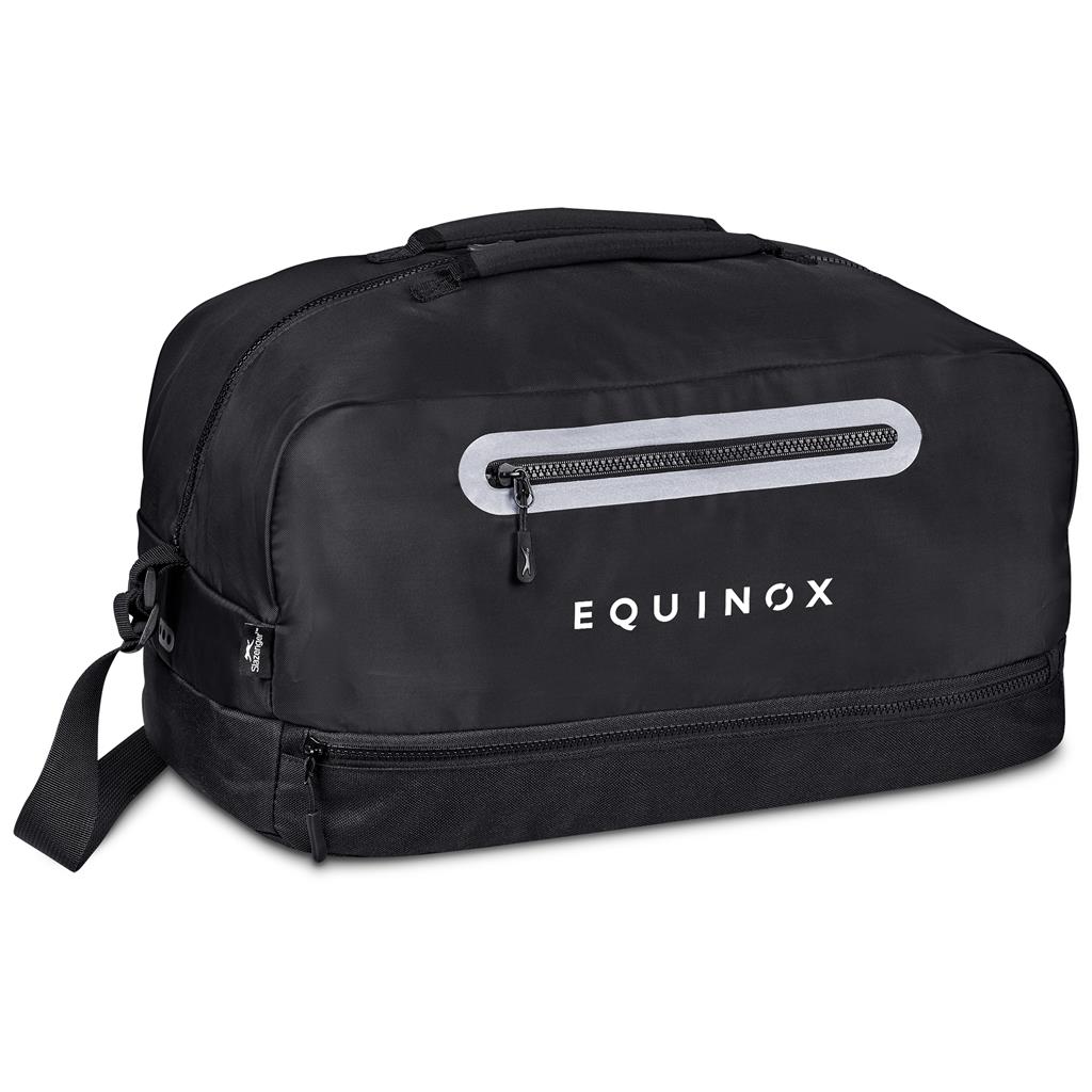 Slazenger ProGear Water-Resistant Sports Bag