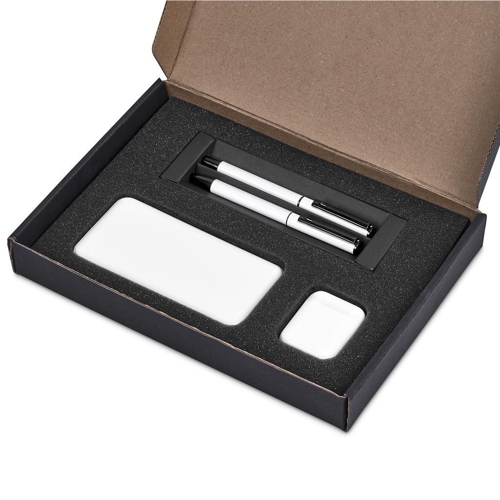 Altitude Cheval Gift Set