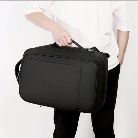 FocusBags 15.6inch Laptop USB Charging Travelling Waterproof Backpack