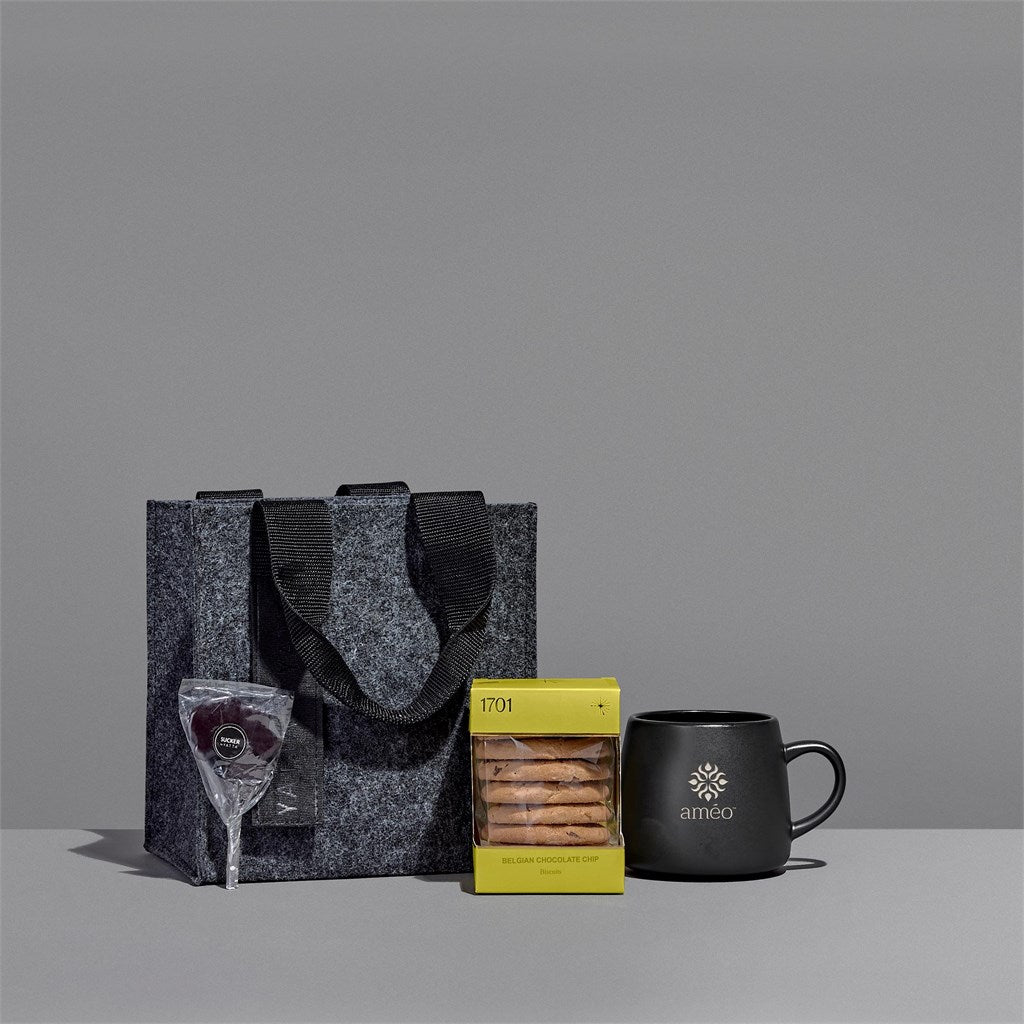 Yatta Groovy Goodies Hamper BLACK