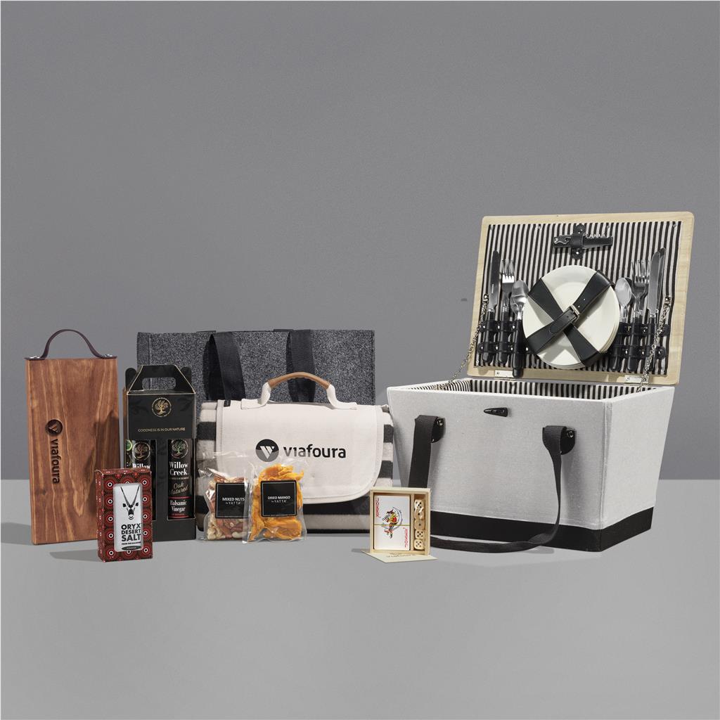 Yatta Daytrip Delights Hamper NATURAL
