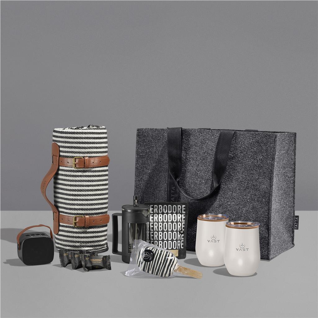 Yatta Roast & Relax Hamper CREAM