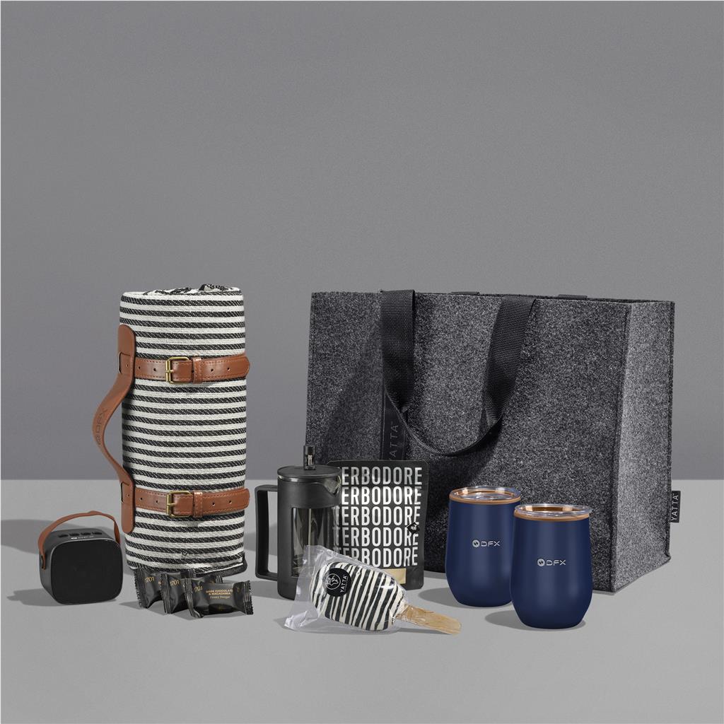 Yatta Roast & Relax Hamper NAVY