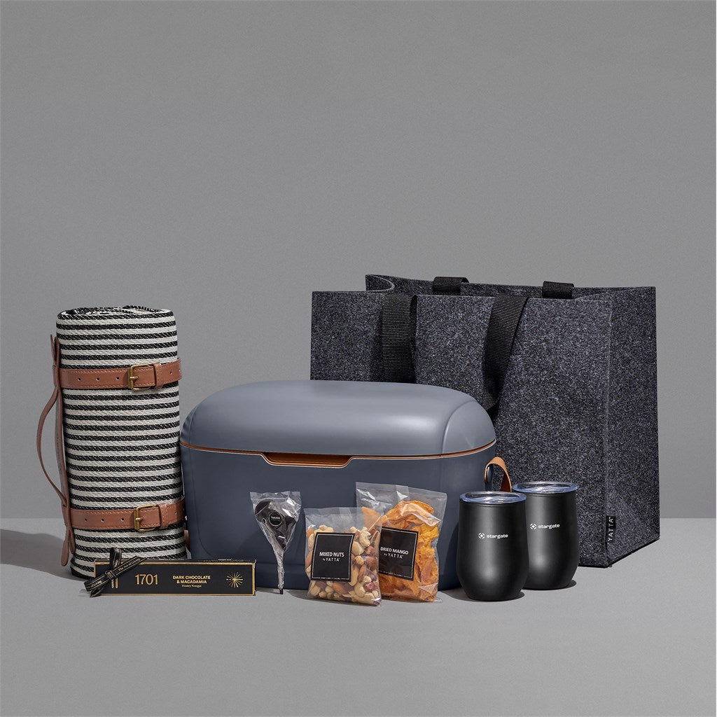Yatta Sophisticated Soiree Hamper DARK GREY