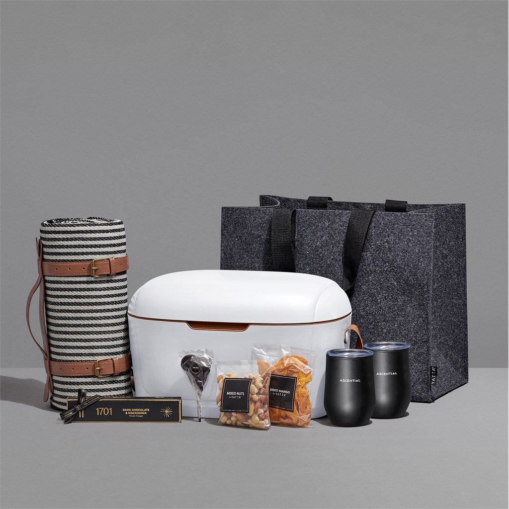 Yatta Sophisticated Soiree Hamper OFF WHITE