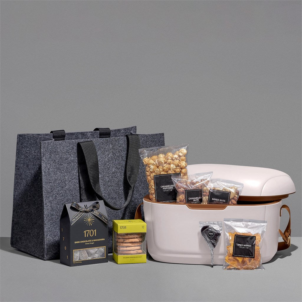 Yatta Elegant Escape Hamper CREAM