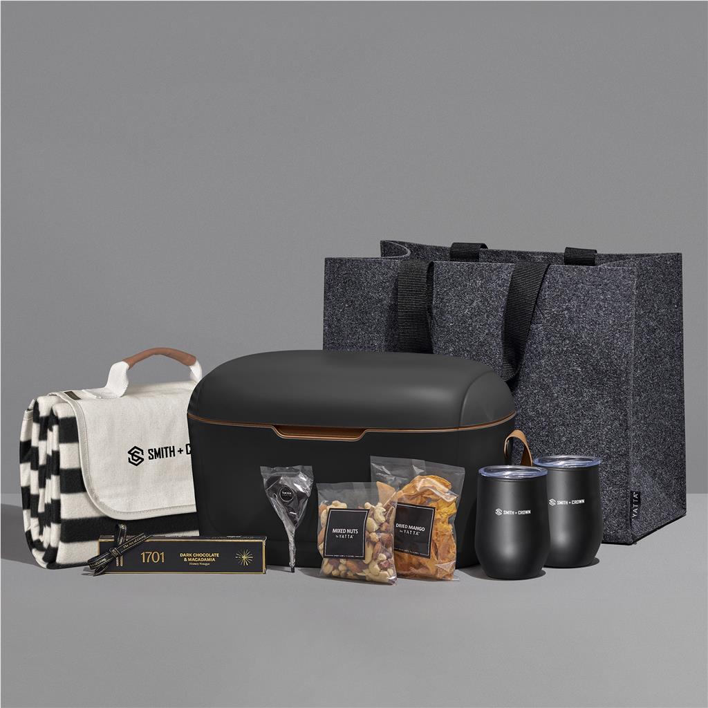 Yatta Outdoor Indulgence Hamper Default Title BLACK