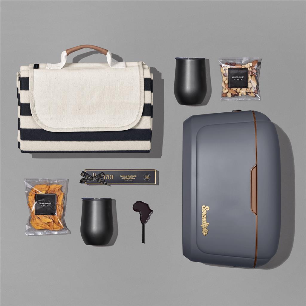 Yatta Outdoor Indulgence Hamper Default Title DARK GREY