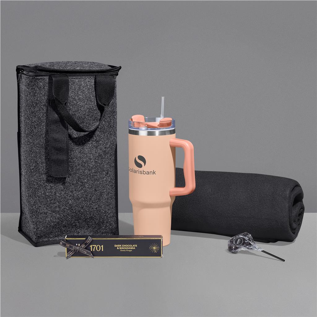 Yatta Warm Wishes Hamper PEACH