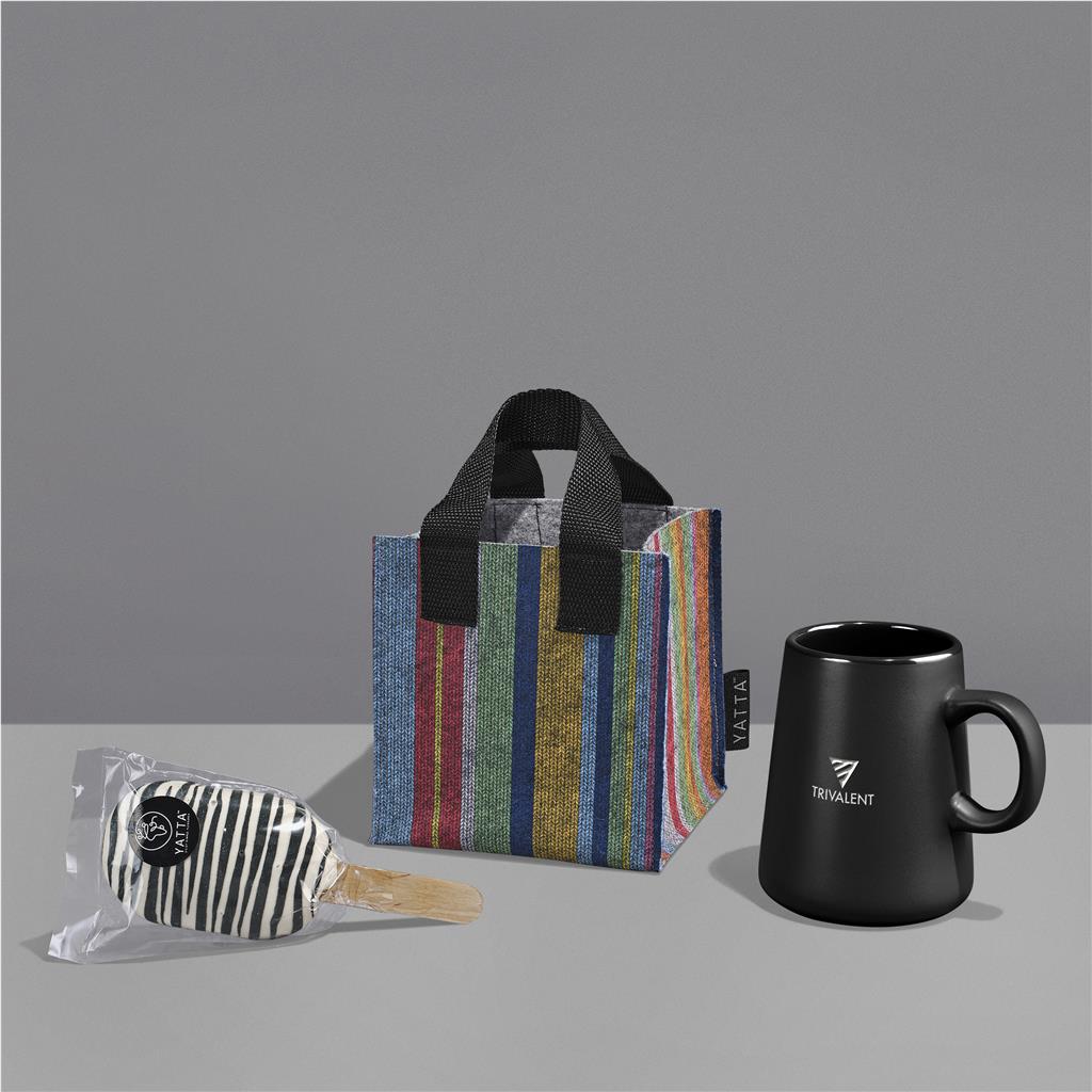 Yatta Chirpy Charm Hamper BLACK