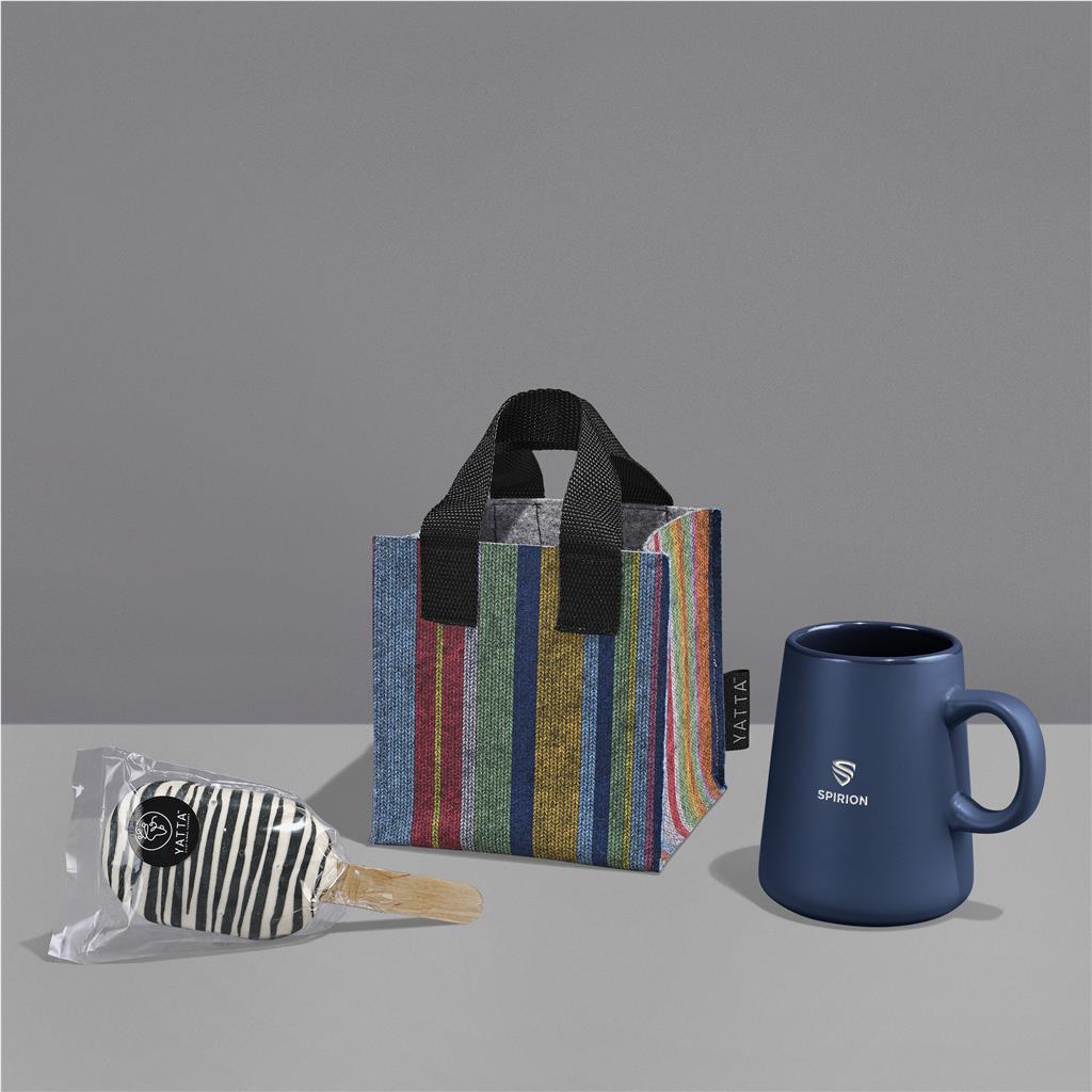 Yatta Chirpy Charm Hamper NAVY